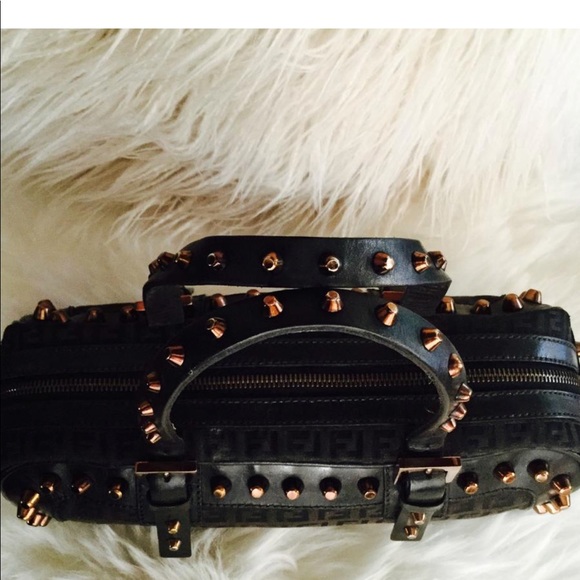 Fendi copper leather canvas FF baguette Zucca bag - Picture 2 of 8